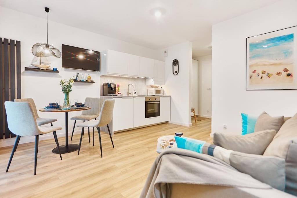Golden Hour Apartments- Plac Slowianski 26 斯维诺乌伊希切 外观 照片